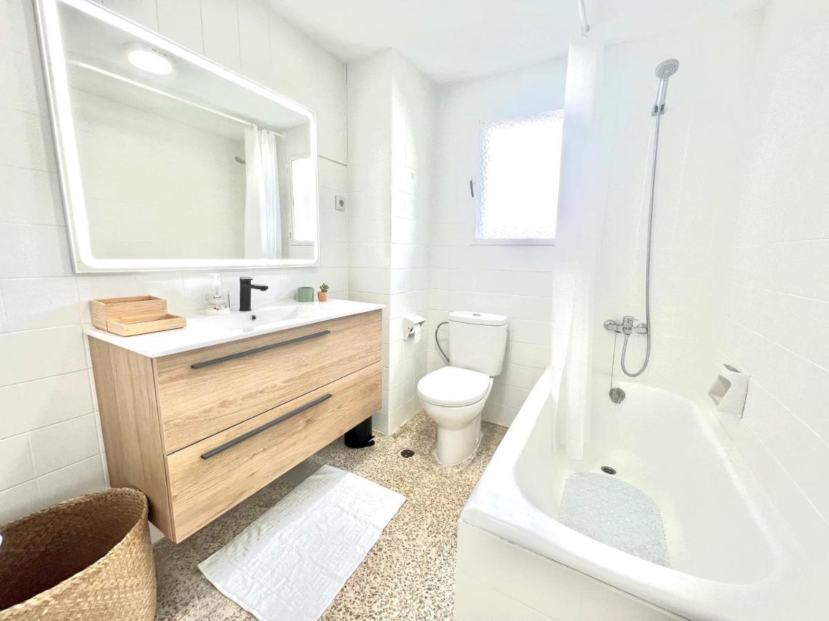 Cozy And Quiet, Pax7 Los Boliches, 3D, 2B, Pool And Close To The Beach Fuengirola Εξωτερικό φωτογραφία